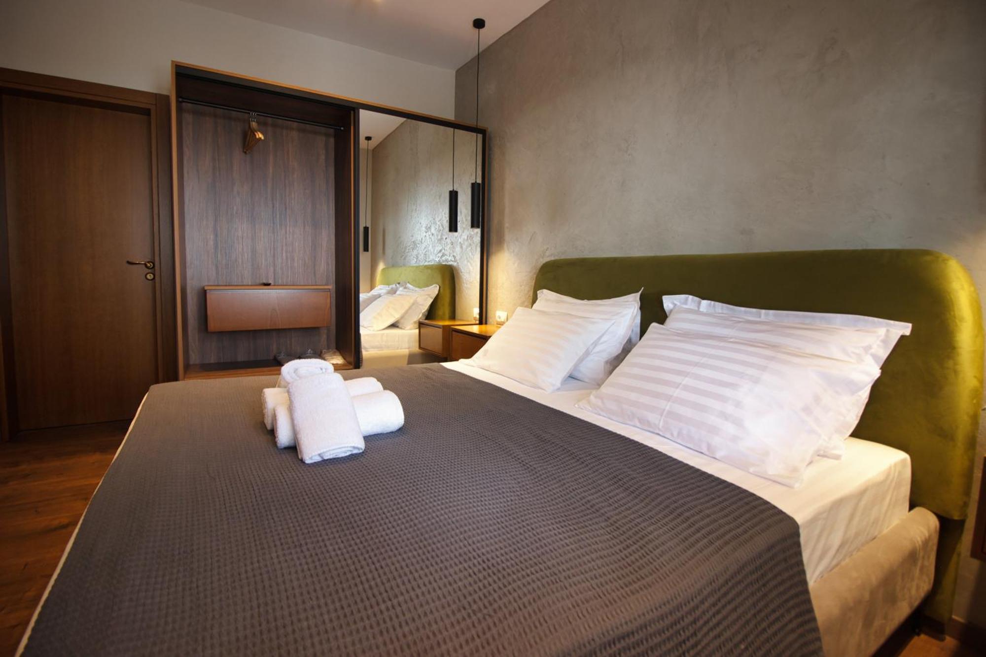 Castlefront Villa Gjirokaster Bagian luar foto